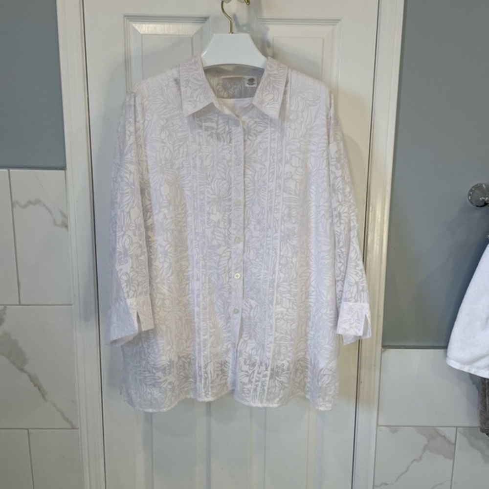 Vintage Beautiful Top Pattern Top With Attached Cami - Picture 2 of 14